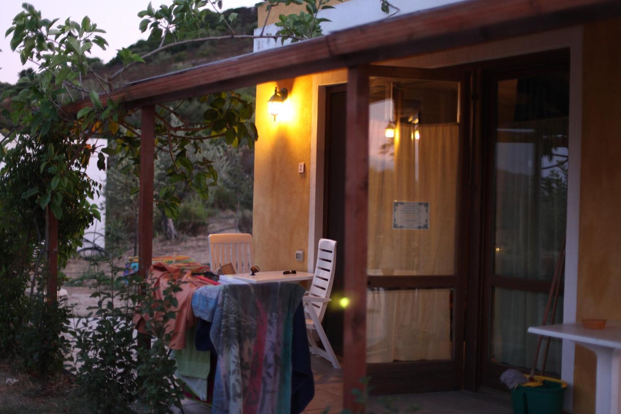 B&B Casa Per Ferie Villaggiocarovana Castiadas Dış mekan fotoğraf